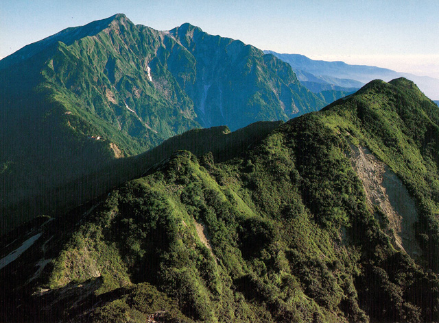 36位：鹿島槍ヶ岳　標高2,889m