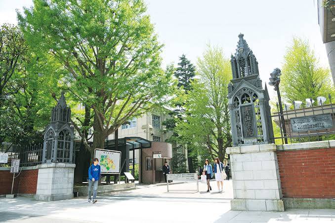 35位：青山学院大学 文学部 英米文学科｜偏差値60