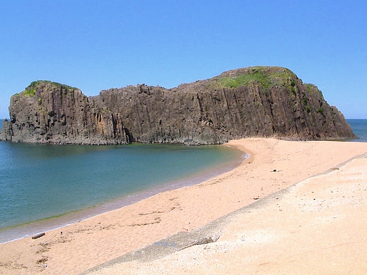 13位：立岩・後ヶ浜海水浴場　京都府