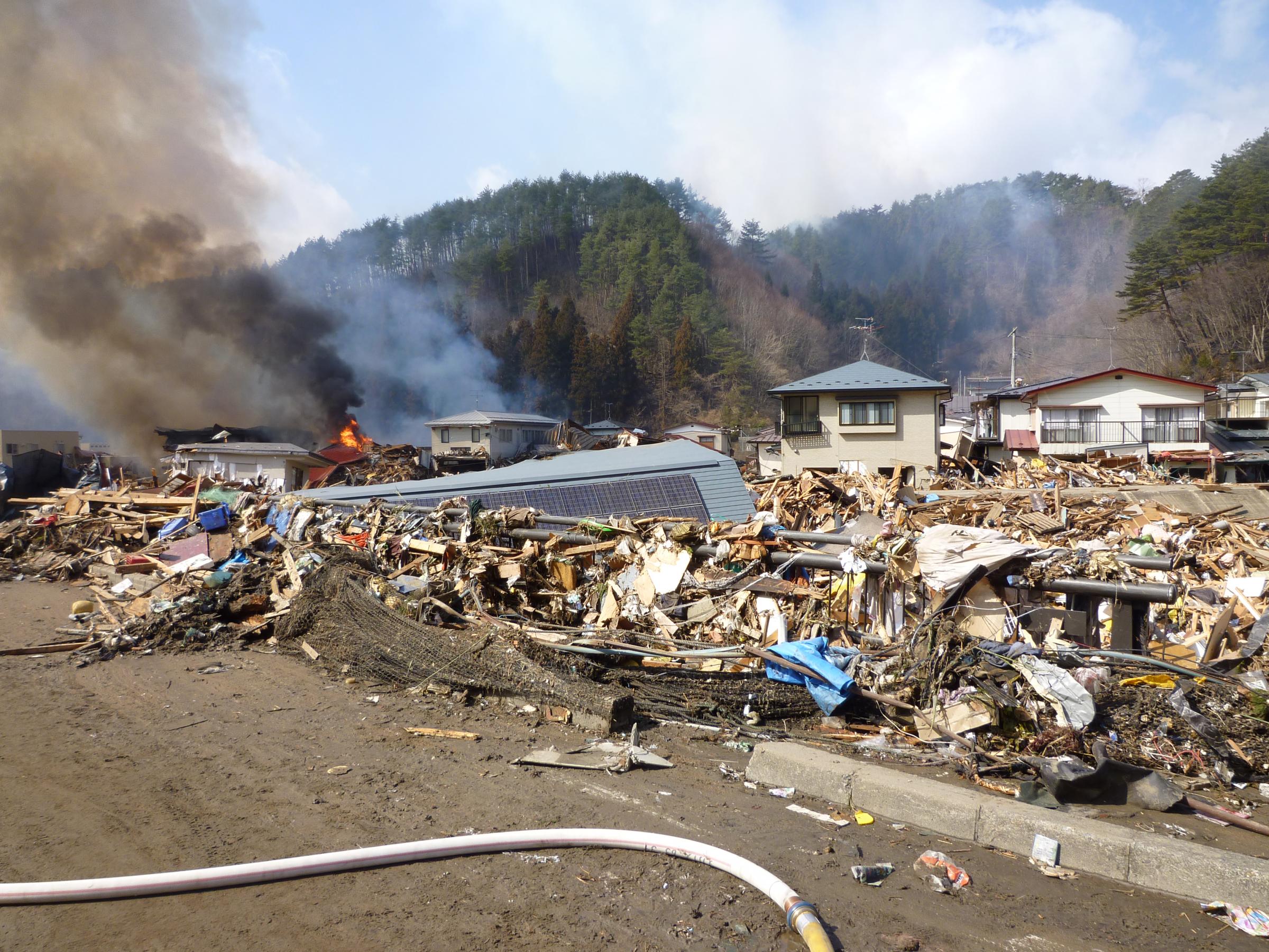 森県東方沖及び岩手県沖北部における地震発生率は90％以上