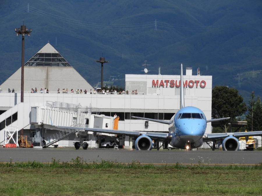 51位：松本空港（長野県）旅客数130,108人