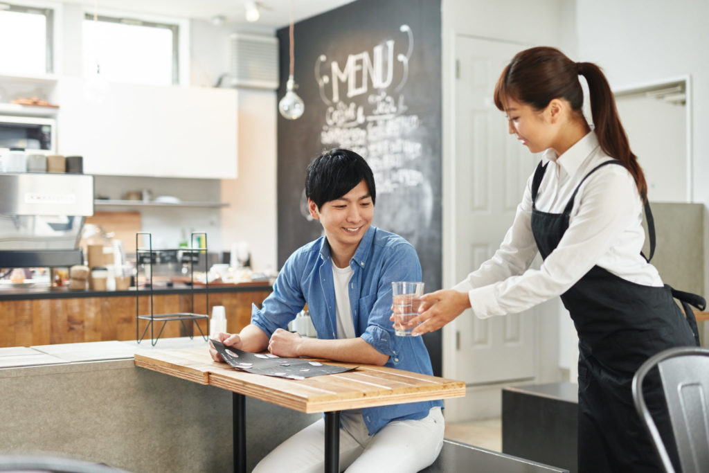 「知的なイメージ」「笑顔が良い」