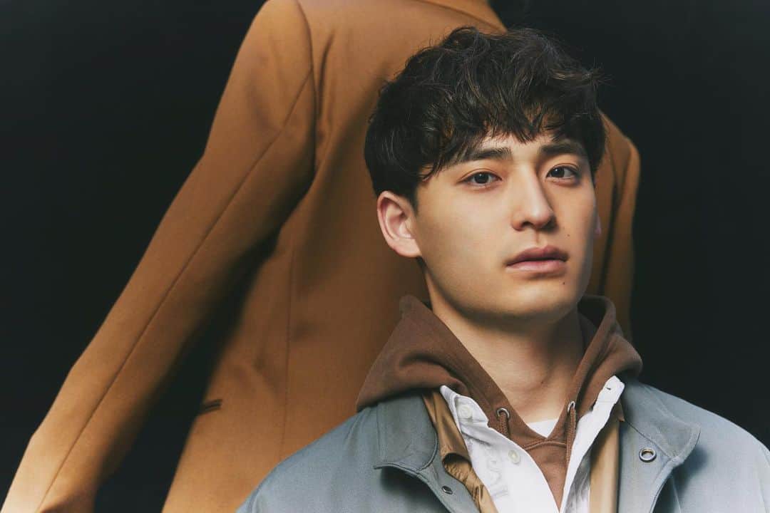 プロフィール