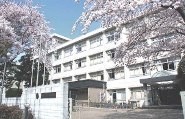 5位：八王子東高等学校　偏差値72