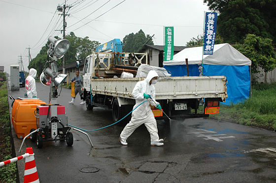 35位：宮崎県「口蹄疫問題」で消毒せずに農家を取材