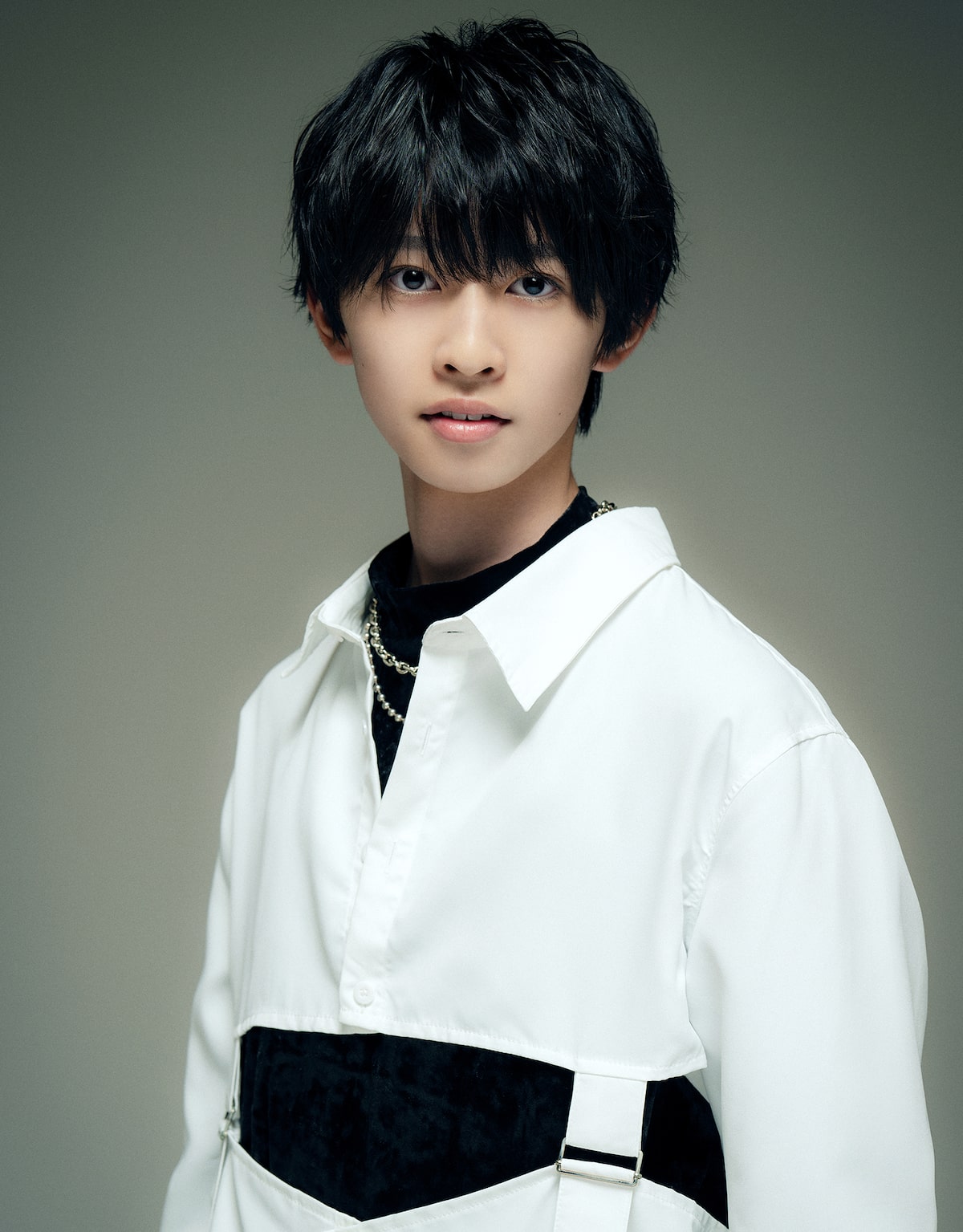 プロフィール