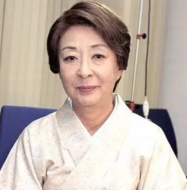 2位：池内淳子