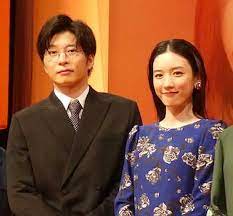2025年4月24日発売の「週刊文春」で不倫が報じられる