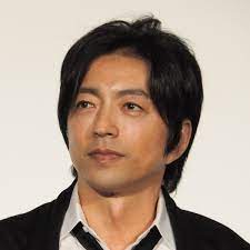 プロフィール