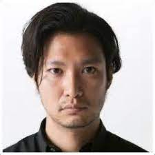 プロフィール