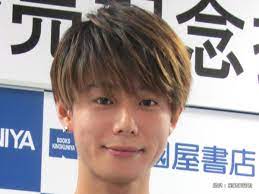 プロフィール