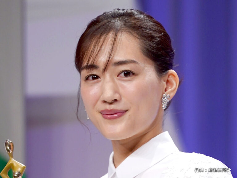 プロフィール