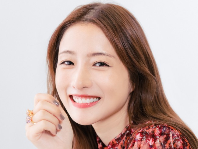 プロフィール