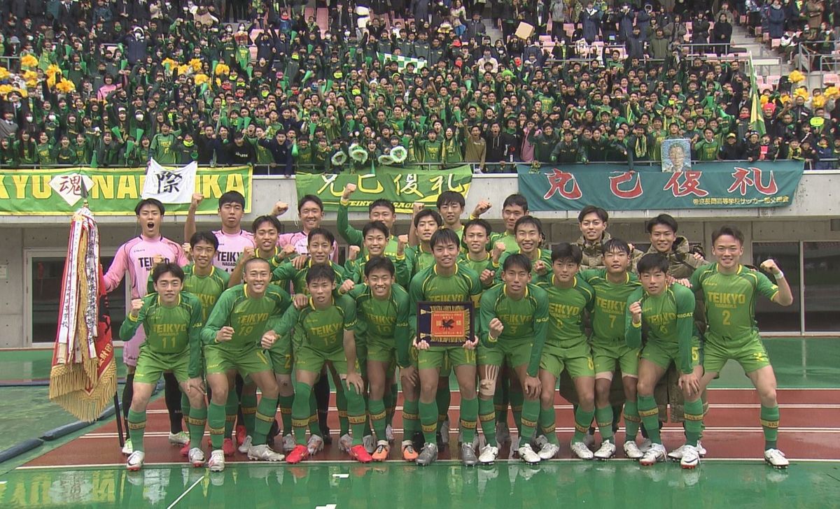 技術力の高さとハードワークを組み合わせた攻撃的なサッカー