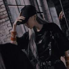 おしゃれでスタイルもよく、女性ファンの支持も多い