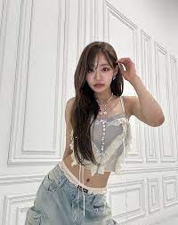 グループのリーダーであり、メインラッパー・リードダンサー