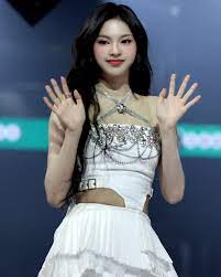 「最強マンネ」