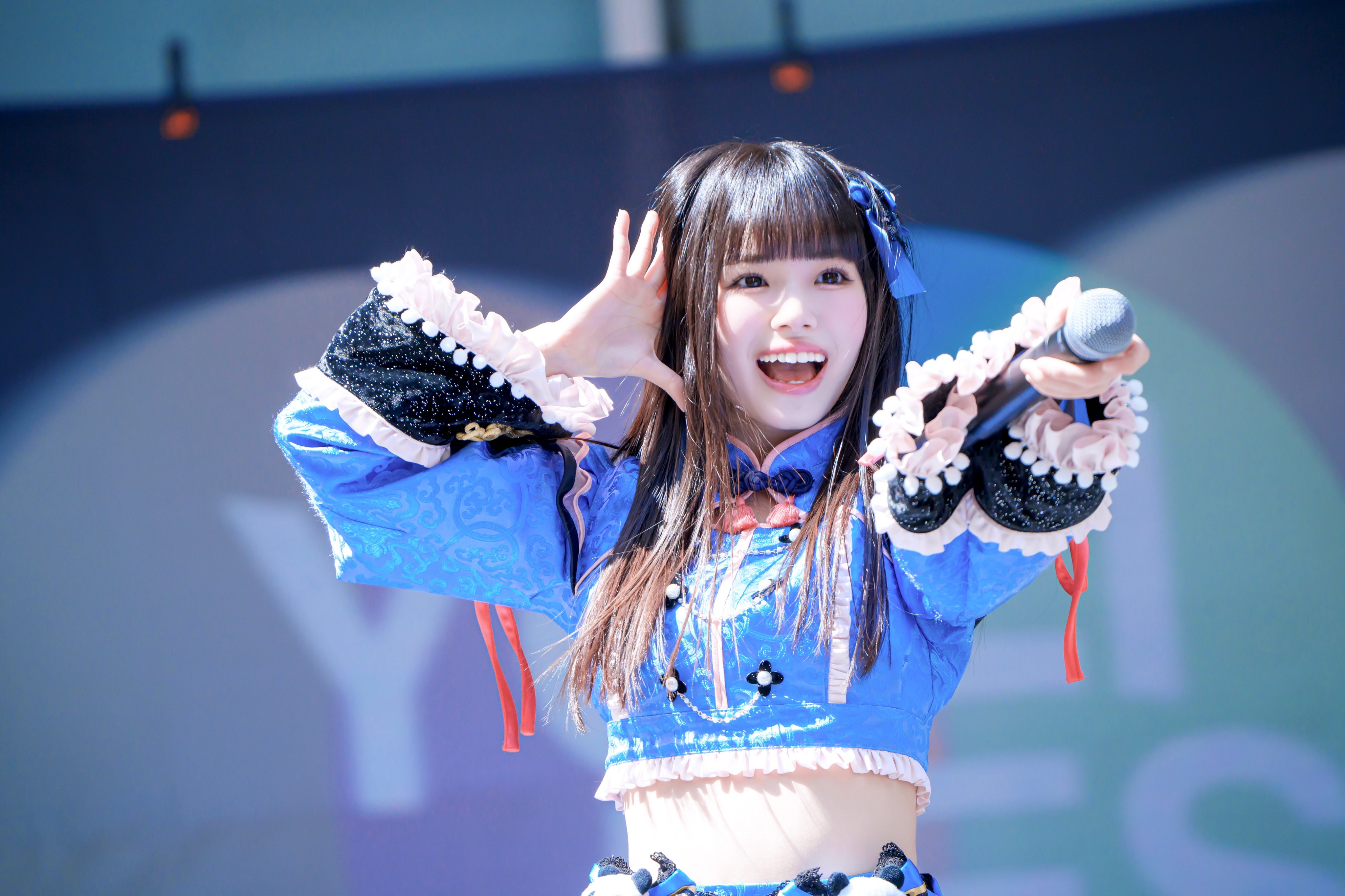 「歌声が力強く、ステージ上での存在感がすごい」