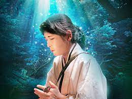 「霊が乗り移っているはずなのに方言でしゃべってる」