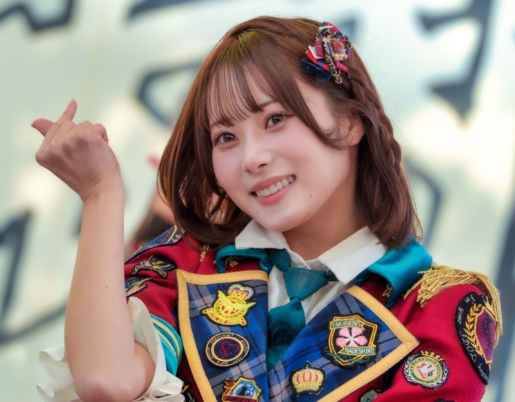 「 小さい顔に収まった大きい目と整った鼻と口がお人形さんみたいで可愛い！」