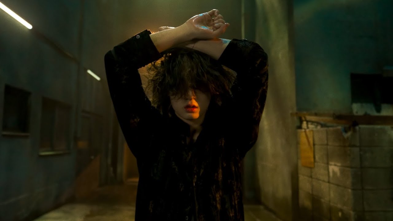 「人を虜にする憑依型パフォーマンスが魅力」