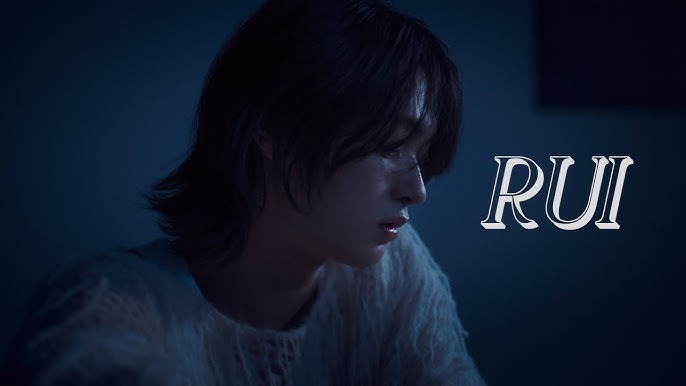 繊細な歌声とハスキーボイス