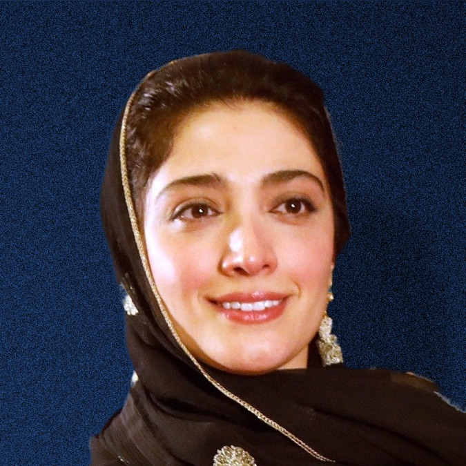 13位：ミナ・サダティ