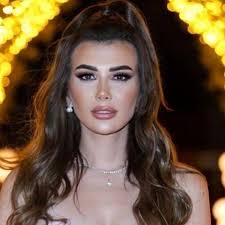 16位：ヤラ・ナオウム