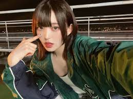 プロフィール