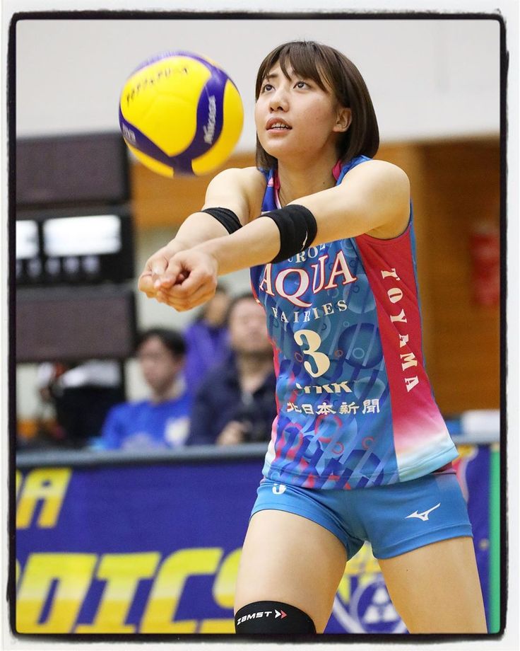 「天使すぎるバレー選手」「バレー界の妖精」