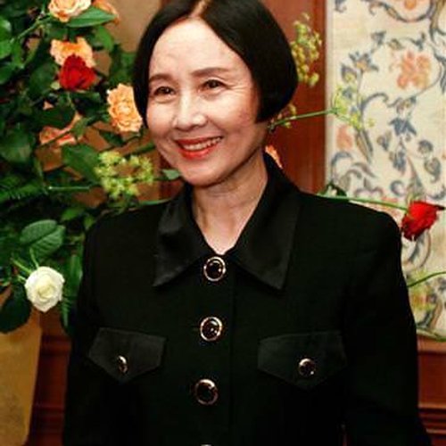 クモ膜下出血のため76歳で死去