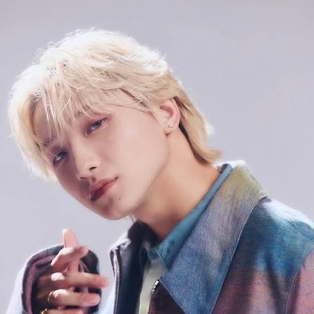 プロフィール