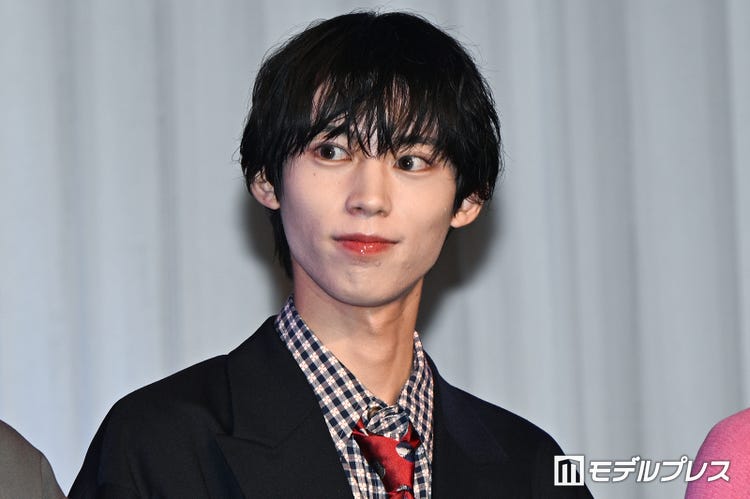 プロフィール
