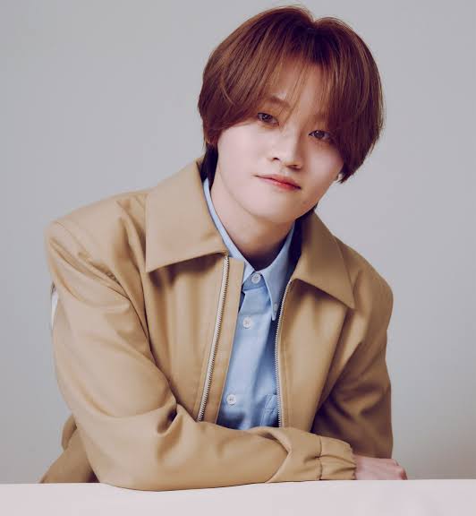 プロフィール